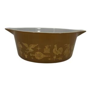 Vintage Pyrex Early American 2.5 Quart Casserole Colonial Brown & Gold